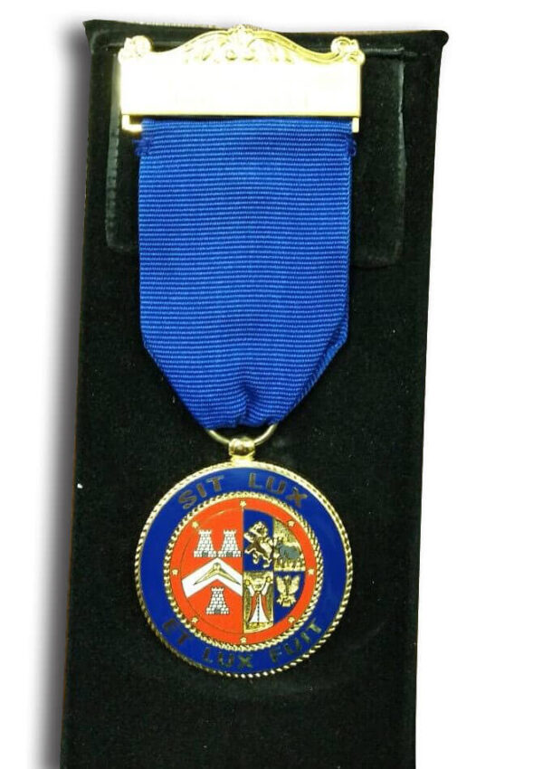 150 years Commemorative Breast Jewel of the District Grand Lodge of Bombay