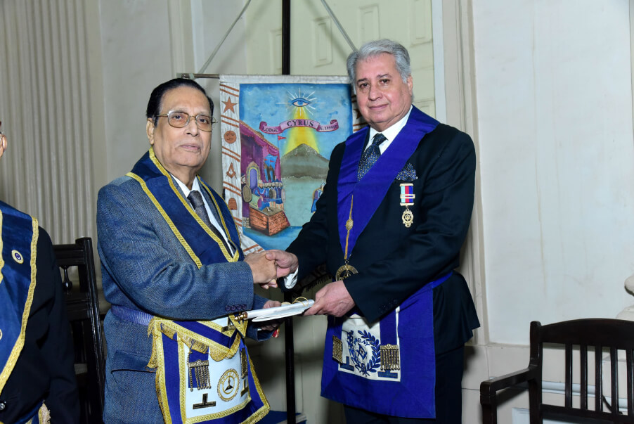 150-Years-Lodge-Cyrus-4